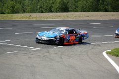 4L4C2557